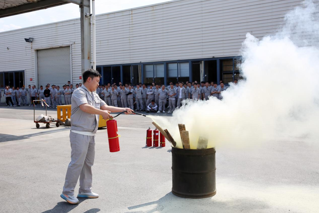 “火”速行動，防范未“燃”——眾泰汽車開展消防安全應(yīng)急演練